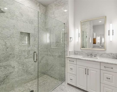 2800 Lakeside Parkway - Photo Thumbnail 19