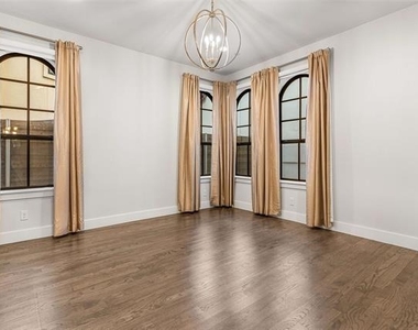 2800 Lakeside Parkway - Photo Thumbnail 16