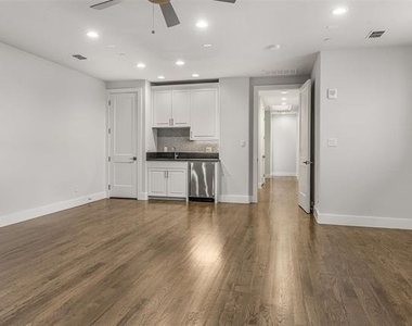 2800 Lakeside Parkway - Photo Thumbnail 33