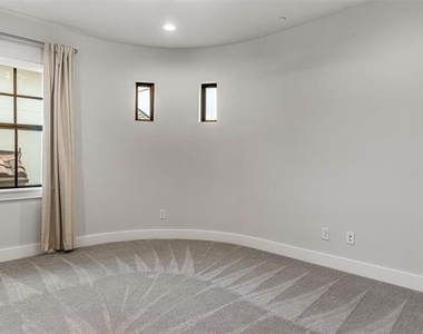 2800 Lakeside Parkway - Photo Thumbnail 28