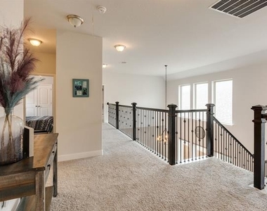 5605 Acoma Lane - Photo Thumbnail 19