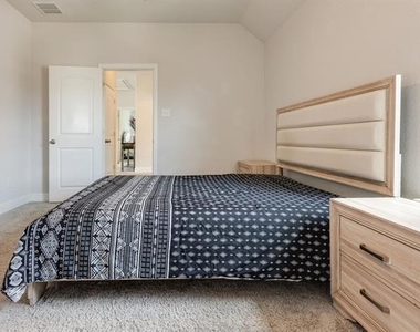 5605 Acoma Lane - Photo Thumbnail 28