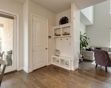 5605 Acoma Lane - Photo Thumbnail 14
