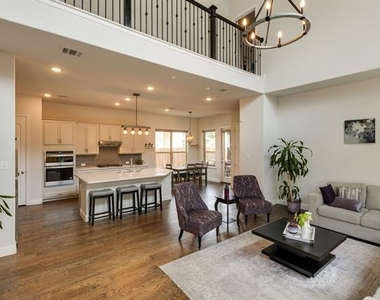 5605 Acoma Lane - Photo Thumbnail 9