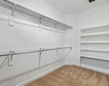 876 Sunflower Road - Photo Thumbnail 6