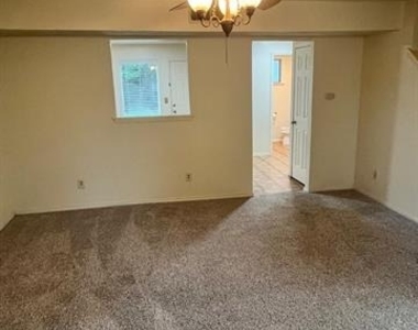 1408 Arvel Circle - Photo Thumbnail 3