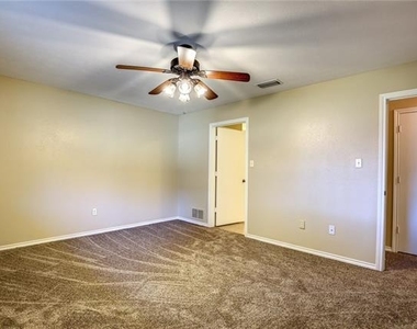 102 Teakwood Drive - Photo Thumbnail 48