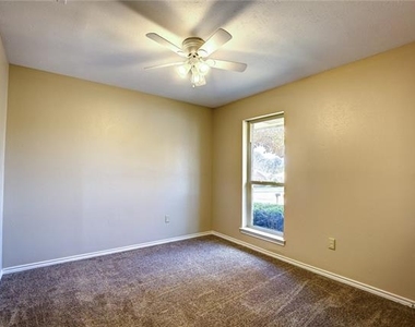 102 Teakwood Drive - Photo Thumbnail 40