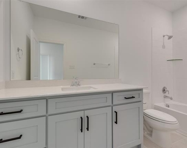 3113 Cordelia Drive - Photo Thumbnail 18
