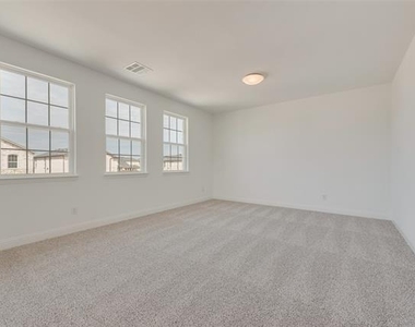 3113 Cordelia Drive - Photo Thumbnail 16
