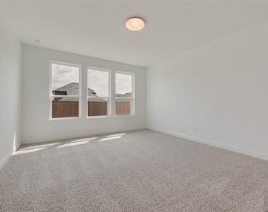 3113 Cordelia Drive - Photo Thumbnail 13
