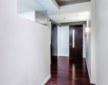 2600 W 7th Street - Photo Thumbnail 11