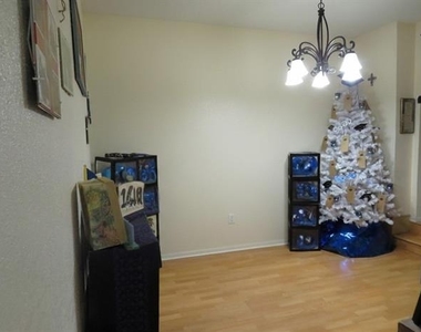3308 Spring Valley Drive - Photo Thumbnail 13