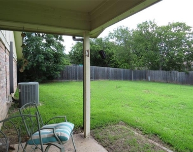 3308 Spring Valley Drive - Photo Thumbnail 31