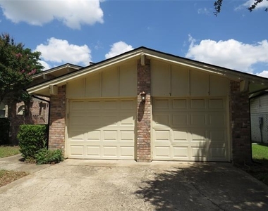 3308 Spring Valley Drive - Photo Thumbnail 1