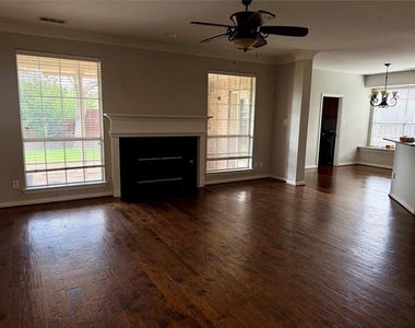 4309 Wingren Drive - Photo Thumbnail 17