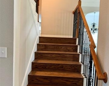 4309 Wingren Drive - Photo Thumbnail 21