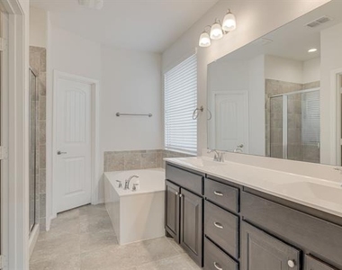 15712 Buffalo Nickel Drive - Photo Thumbnail 6