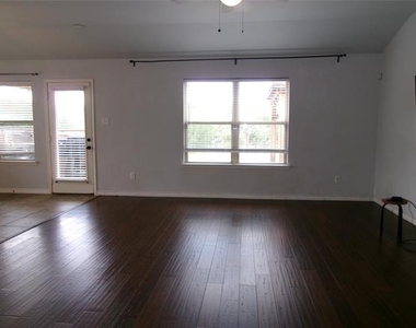 5727 Mountain Hollow Drive - Photo Thumbnail 3
