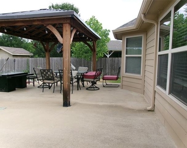 5727 Mountain Hollow Drive - Photo Thumbnail 17