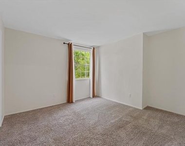 4007 Ridgebrook Drive - Photo Thumbnail 15