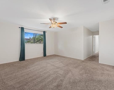 4007 Ridgebrook Drive - Photo Thumbnail 11