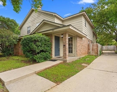 4007 Ridgebrook Drive - Photo Thumbnail 1