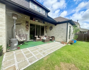 14550 Gentle Breeze Road - Photo Thumbnail 15