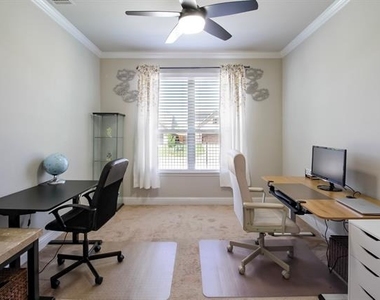 14286 Winecup Drive - Photo Thumbnail 4