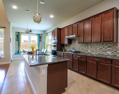 14286 Winecup Drive - Photo Thumbnail 8
