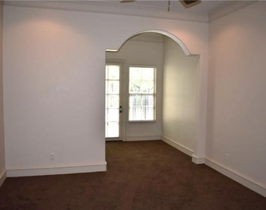 1625 Fountain Pass Drive - Photo Thumbnail 15