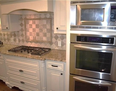 1625 Fountain Pass Drive - Photo Thumbnail 10