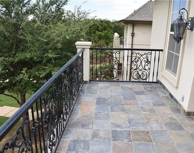 1625 Fountain Pass Drive - Photo Thumbnail 1