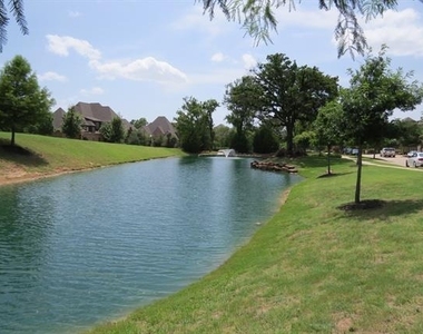 1625 Fountain Pass Drive - Photo Thumbnail 3
