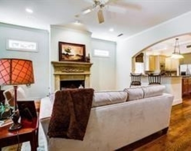 3668 Asbury Street - Photo Thumbnail 7