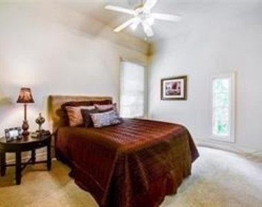3668 Asbury Street - Photo Thumbnail 19