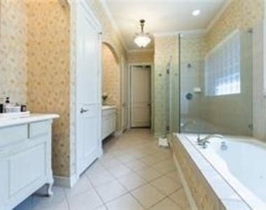3668 Asbury Street - Photo Thumbnail 14