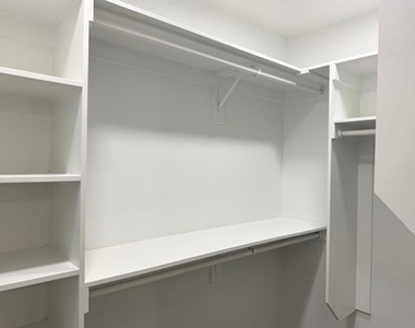 3607 Sioux Trail - Photo Thumbnail 13