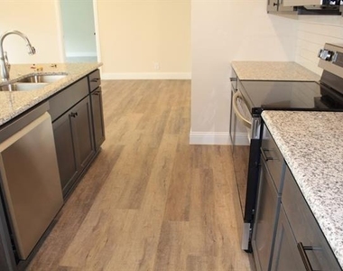 102 Walnut Street - Photo Thumbnail 4