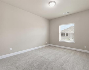 768 Huntingdon Street - Photo Thumbnail 25