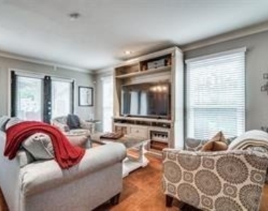 7736 Meadow Road - Photo Thumbnail 3