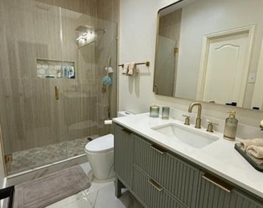 5315 Cree Drive - Photo Thumbnail 19