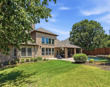 5315 Cree Drive - Photo Thumbnail 34