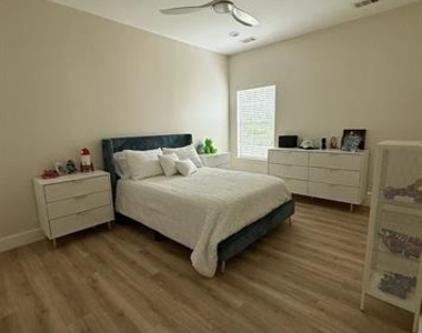 5315 Cree Drive - Photo Thumbnail 17