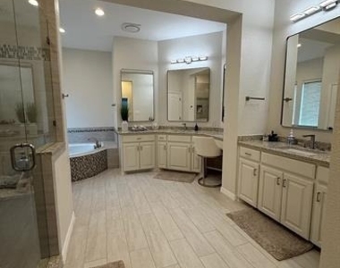 5315 Cree Drive - Photo Thumbnail 10