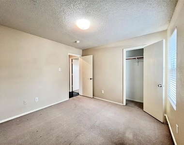 9925 George Washington Drive - Photo Thumbnail 15