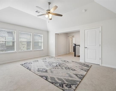 4131 Dewberry Lane - Photo Thumbnail 32