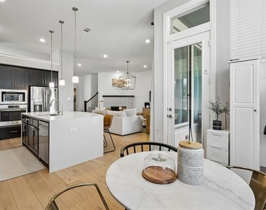 4131 Dewberry Lane - Photo Thumbnail 21