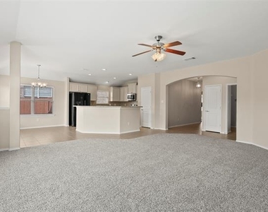 1703 Twin Hills Way - Photo Thumbnail 6