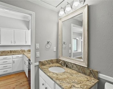 2728 Reagan Street - Photo Thumbnail 5